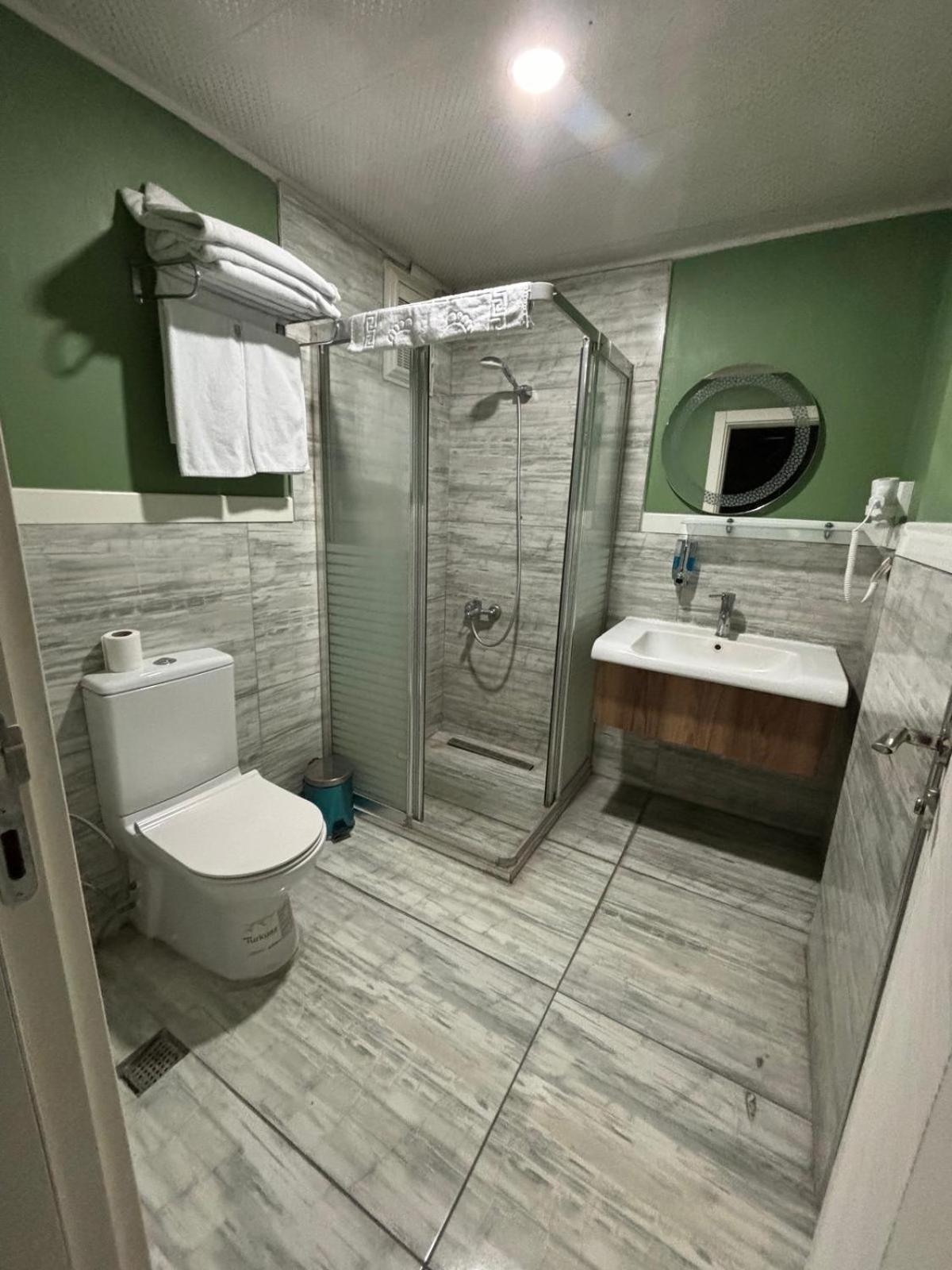 Park Hotel Balqash Zewnętrze zdjęcie