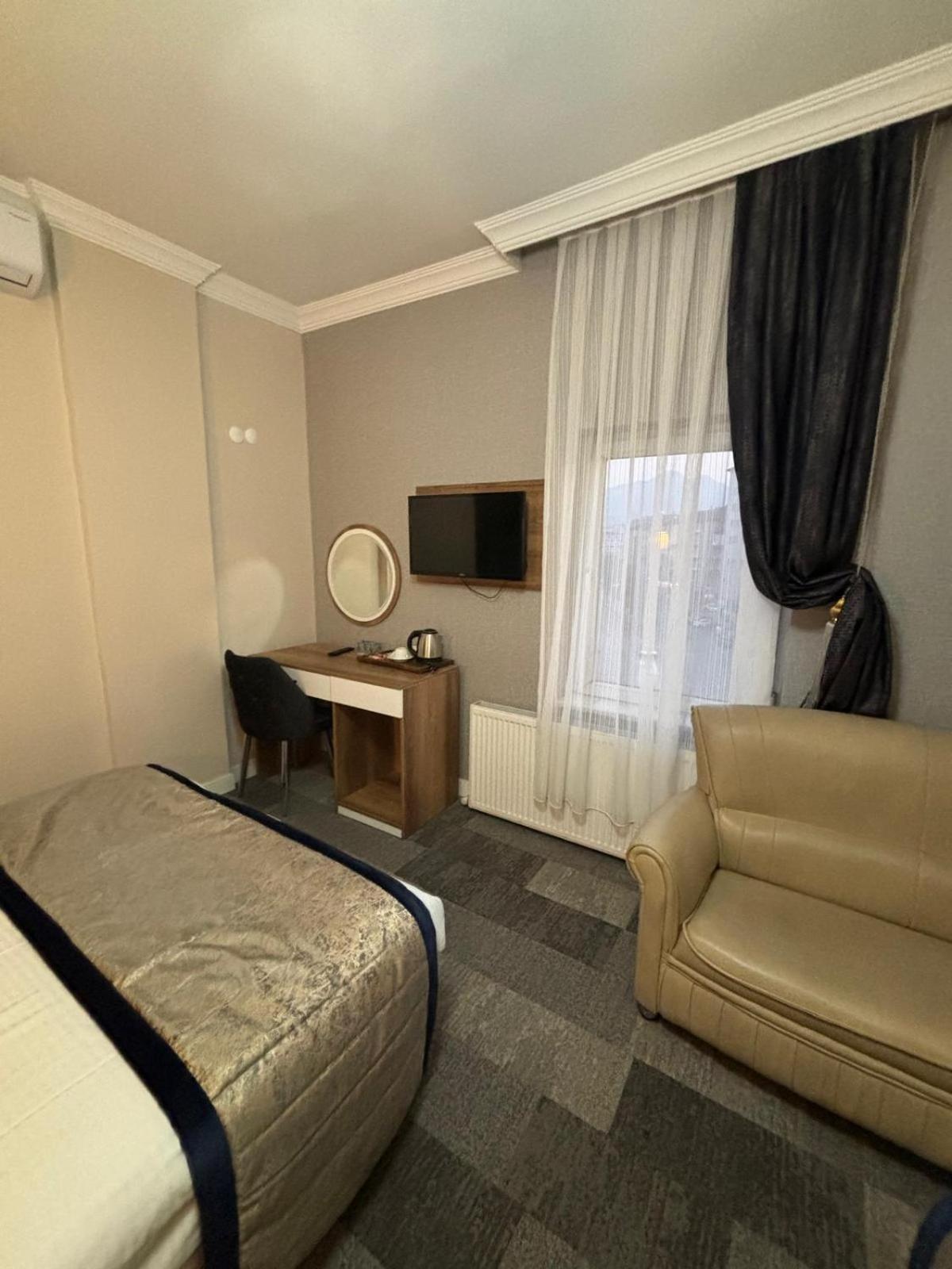 Park Hotel Balqash Zewnętrze zdjęcie